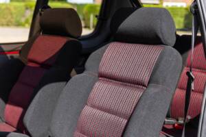 Imagen 46/50 de Peugeot 205 GTi 1.6 (1989)