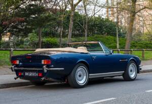 Image 3/26 of Aston Martin V8 EFi Volante (1986)