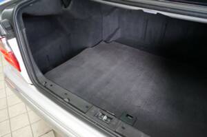Bild 32/38 von Mercedes-Benz E 200 Kompressor (2001)