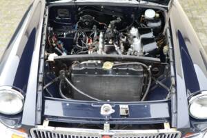 Afbeelding 30/50 van MG MGB (1973)