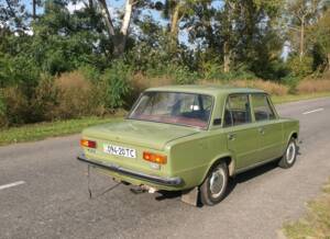 Image 3/5 of Lada 1300 (1978)