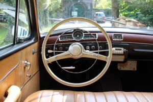 Image 25/50 of Mercedes-Benz 219 (1959)