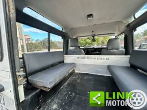 Imagen 10/10 de Land Rover Defender 110 Td5 (1999)