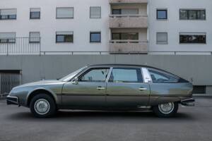 Image 5/25 de Citroën CX 25 Prestige (1983)