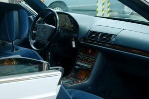 Bild 28/50 von Mercedes-Benz S 500 Coupé (1993)
