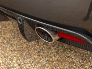 Bild 36/56 von Aston Martin DBS (2010)