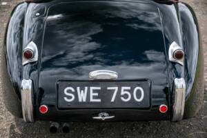 Bild 43/49 von Jaguar XK 120 DHC (1954)