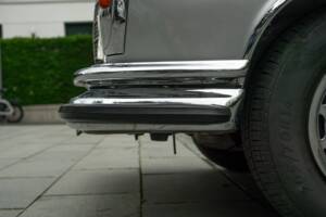 Image 33/95 of Mercedes-Benz 280 SE 3,5 (1970)
