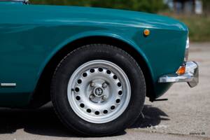 Bild 20/39 von Alfa Romeo 1750 GT Veloce (1971)