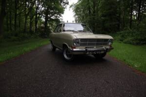 Bild 17/55 von Opel Kadett 1,1 S (1971)