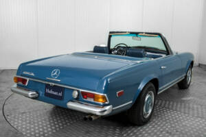 Bild 32/50 von Mercedes-Benz 280 SL (1969)