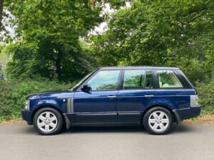 Bild 24/48 von Land Rover Range Rover Vogue V8 (2004)