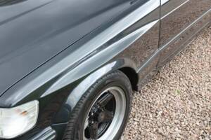 Image 37/50 of Mercedes-Benz 560 SEC 6.0 AMG (1989)