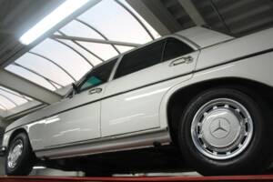 Bild 14/50 von Mercedes-Benz 280 SE (1970)