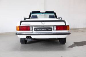 Image 8/35 de Mercedes-Benz 500 SL (1984)
