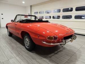 Image 3/15 de Alfa Romeo 1750 Spider Veloce (1969)