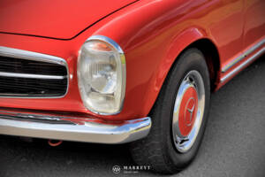 Image 30/70 of Mercedes-Benz 280 SL (1969)