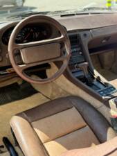 Image 26/28 of Porsche 928 S4 (1987)