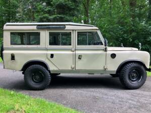 Afbeelding 2/56 van Land Rover 109 (1975)