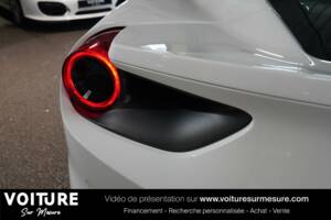 Image 38/50 of Ferrari 488 GTB (2015)