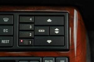 Image 47/50 de Mercedes-Benz SL 600 (1994)