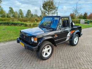 Image 1/8 of Mitsubishi Shogun (1987)