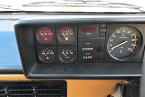 Image 50/50 of Ferrari Mondial 8 (1981)