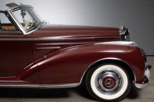 Bild 13/36 von Mercedes-Benz 300 Sc Cabriolet A (1956)
