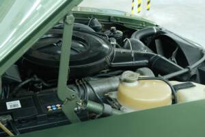 Image 42/50 de Mercedes-Benz 350 SLC (1973)