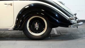 Image 19/33 de BMW 327 (1940)