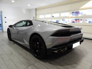 Image 3/15 of Lamborghini Huracán LP 610-4 (2014)