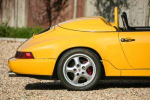 Bild 32/48 von Porsche 911 Speedster (1993)