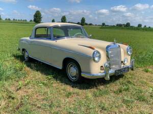 Bild 1/8 von Mercedes-Benz 220 SE (1960)