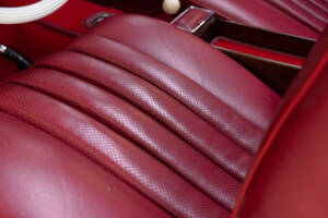 Image 13/24 of Mercedes-Benz 280 SL (1968)