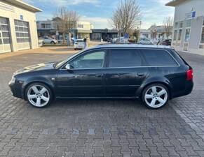 Image 1/7 of Audi RS6 Avant (2005)