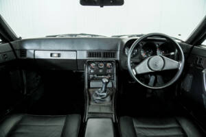 Immagine 7/50 di Porsche 924 S (1986)