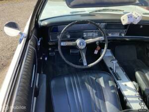 Bild 18/50 von Pontiac Parisienne (1967)