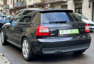 Immagine 6/10 di Audi S3 (2000)