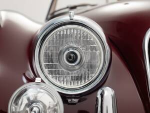 Image 15/41 de Jaguar XK 150 3.8 SE OTS (1960)