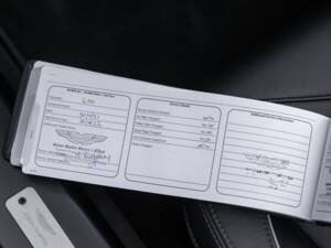 Bild 73/84 von Aston Martin V12 Vantage AMR Roadster (2018)