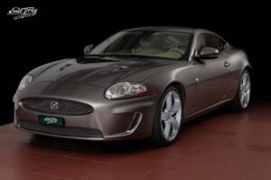 Image 1/8 of Jaguar XKR (2009)