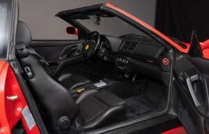 Image 28/37 of Ferrari F 355 F1 GTS (1997)