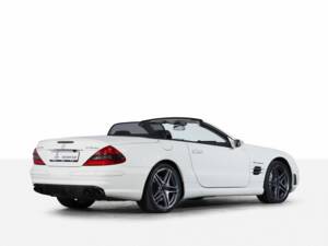 Immagine 8/49 di Mercedes-Benz SL 55 AMG (2006)