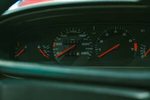 Image 26/45 of Porsche 944 S2 (1989)