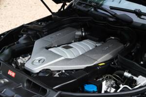 Image 19/50 of Mercedes-Benz C 63 AMG (2012)