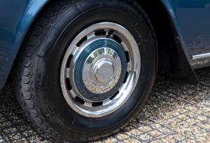 Bild 13/33 von Bentley T 2 (1979)