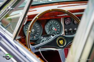 Image 31/42 of Jaguar Mk II 3.8 (1963)