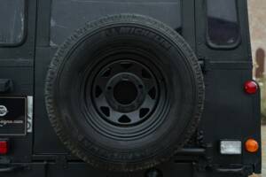 Bild 11/50 von Land Rover 90 (1985)