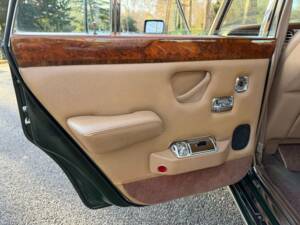 Immagine 35/50 di Rolls-Royce Silver Shadow II (1979)