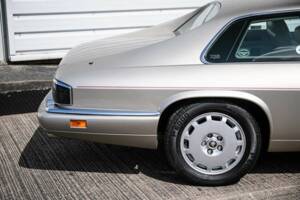Image 27/32 de Jaguar XJS 4.0 Celebration (1996)